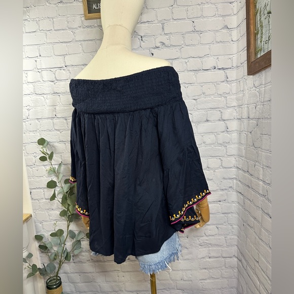 Mudpie boho Navy Embroidered Teddi Blouse - Picture 3 of 5